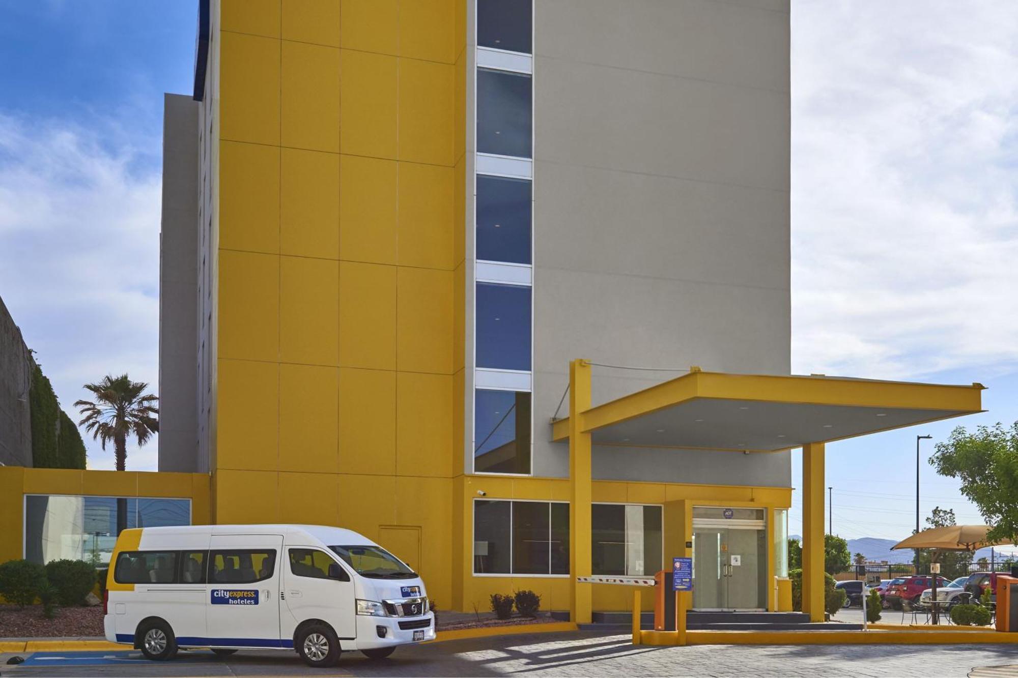 City Express By Marriott Сиудад Хуарес Екстериор снимка